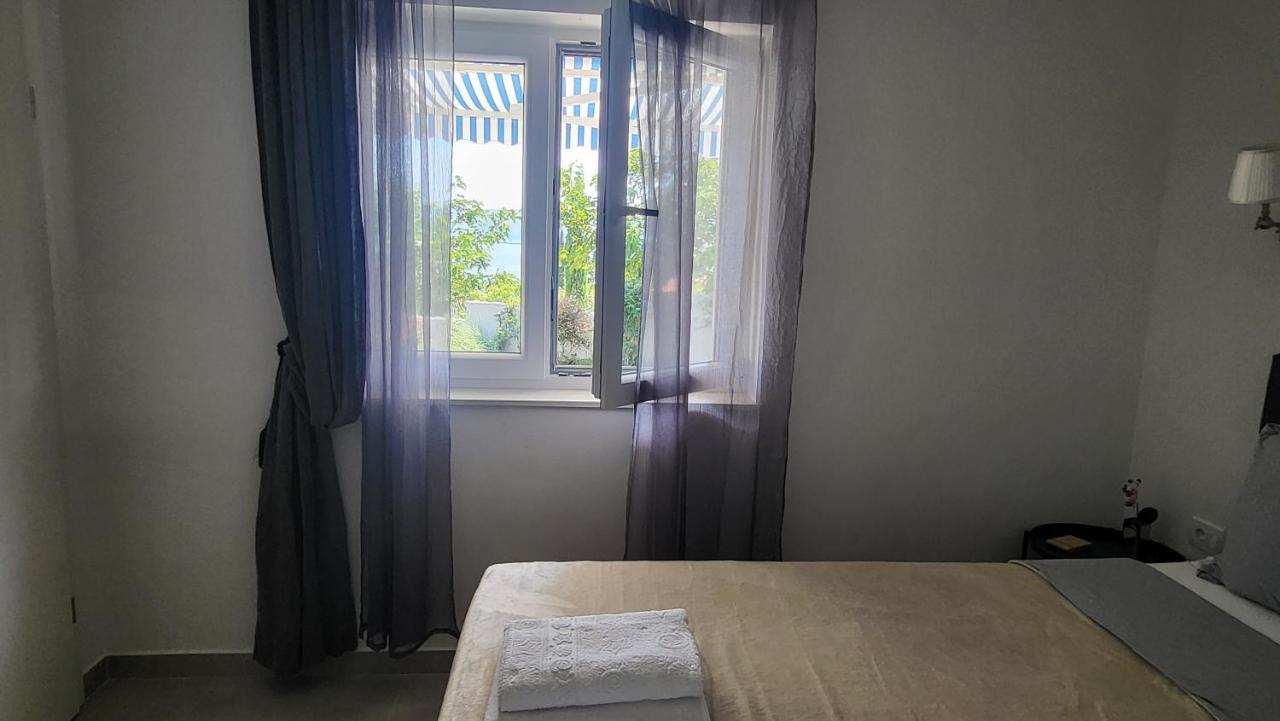 Apartments Amadea Novi Vinodolski Eksteriør billede